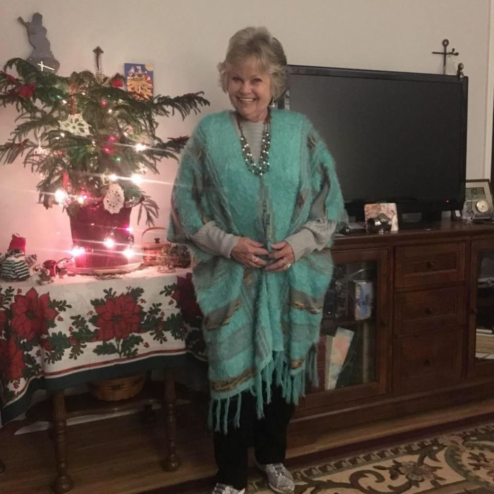 Meet your Posher, Beverly